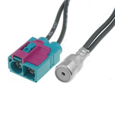 Aerial adapter FAKRA socket X2/ISO socket